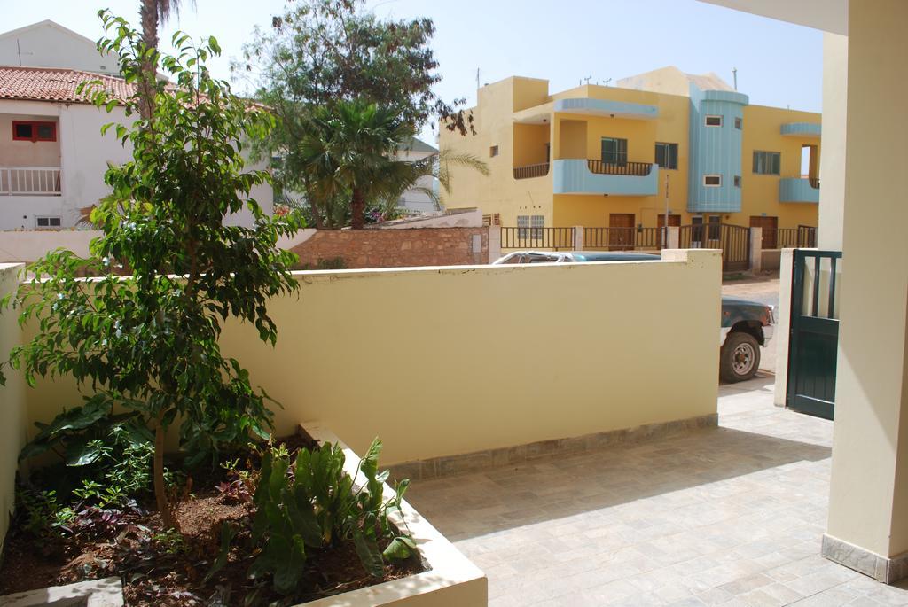 Surf House Cabo Verde Santa Maria Ngoại thất bức ảnh