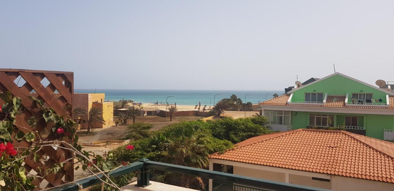 Surf House Cabo Verde Santa Maria Ngoại thất bức ảnh